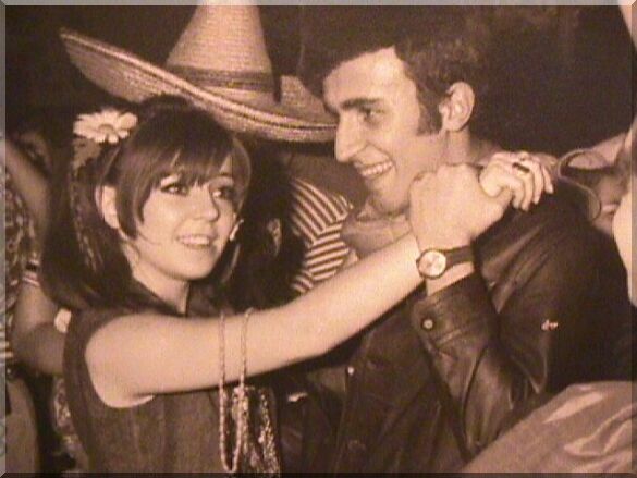 BURAYA TIKLA ve Nostalji SAYFASINA Geri Dn !